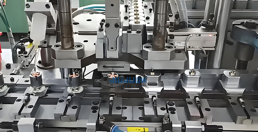 久巨微电机自动化生产线